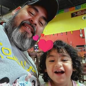 Meet your Posher, Esperanza